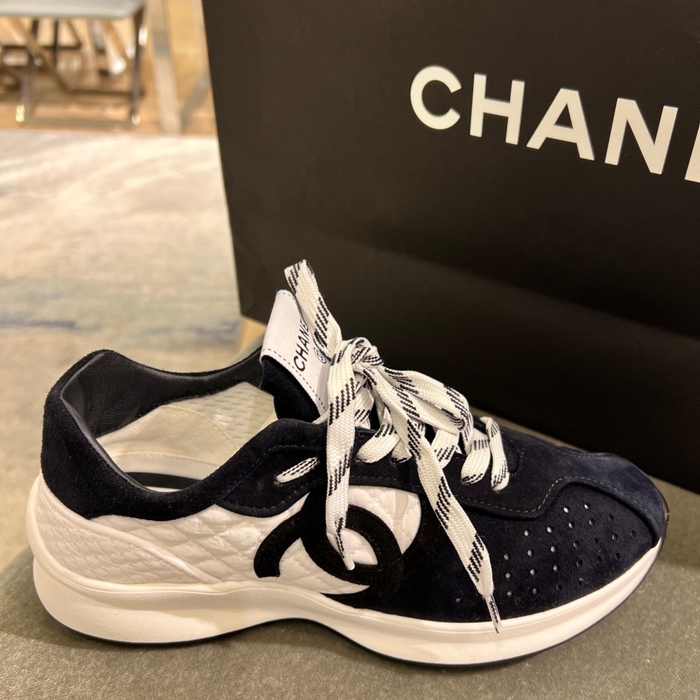CHANEL Lace-Up Sneakers Blue Suede
Size 38.